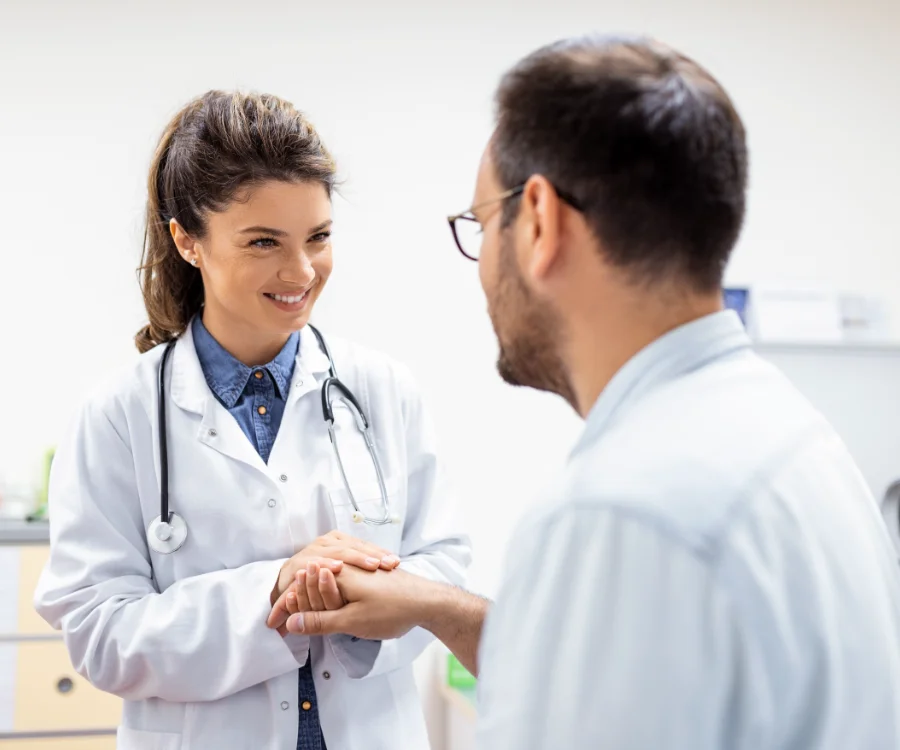 Atención de medicina prepagada para personas y familias